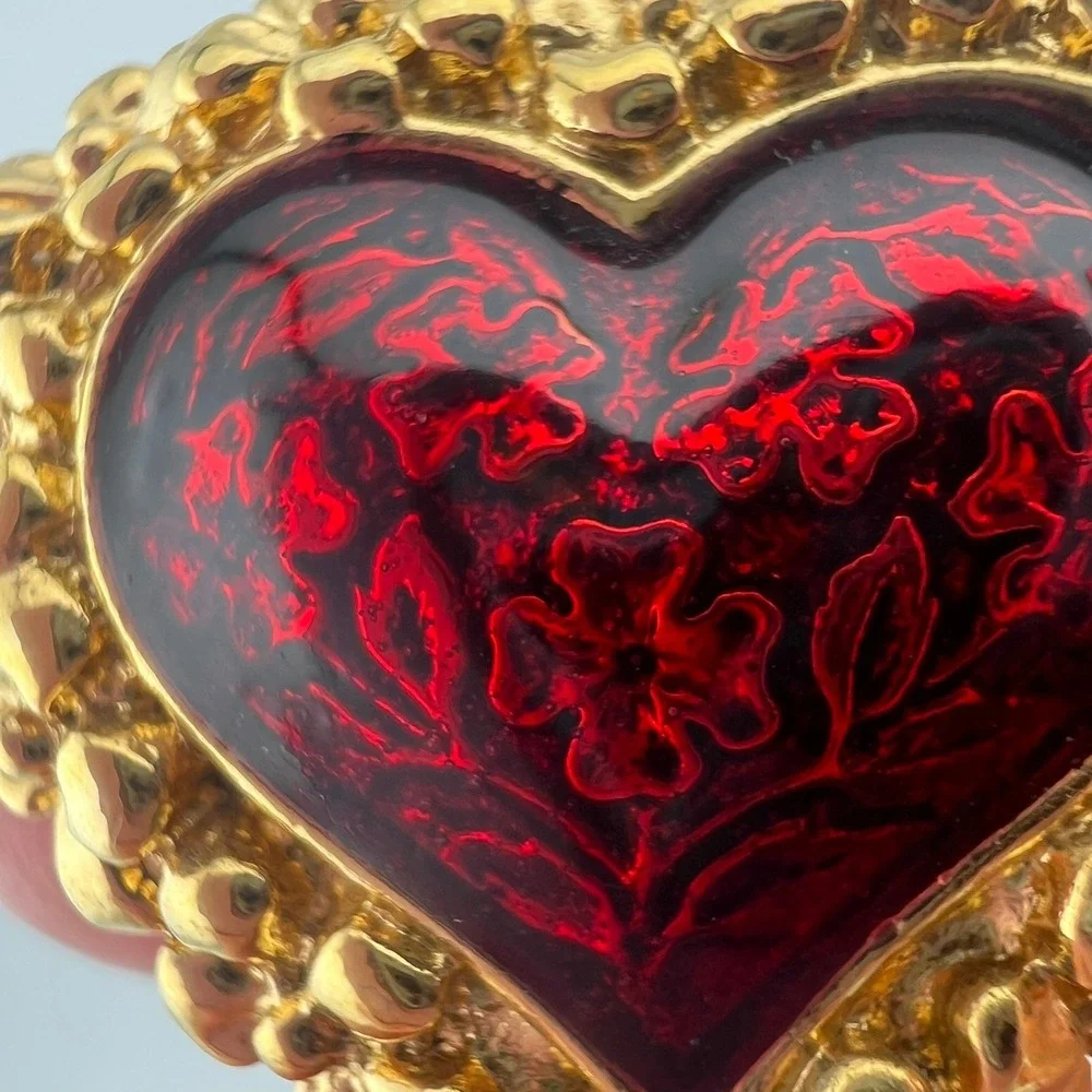 Vintage Avon Red Heart Brooch Gold Tone Floral Frame Pin Love Valentines Gift
